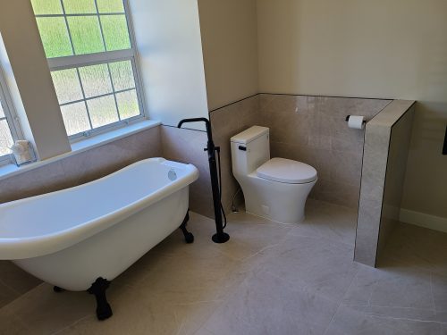 Free Standing tub - North Vancouver Bathroom Renovation